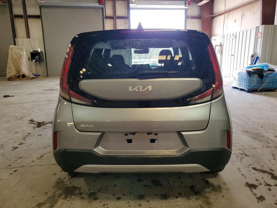 2025 KIA Soul lx