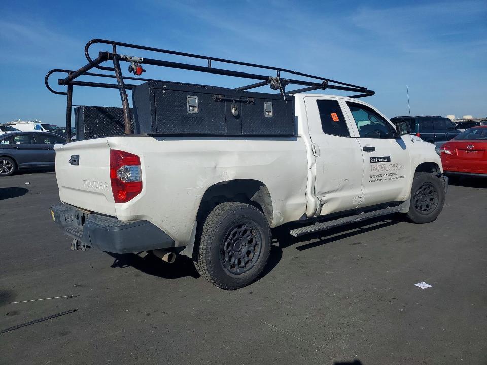 2015 Toyota Tundra SR