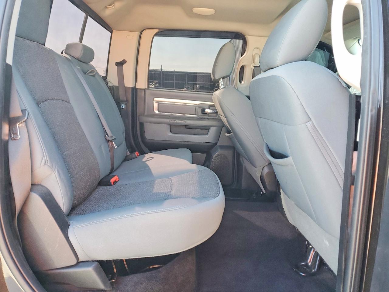 2017 Dodge RAM 1500 SLT