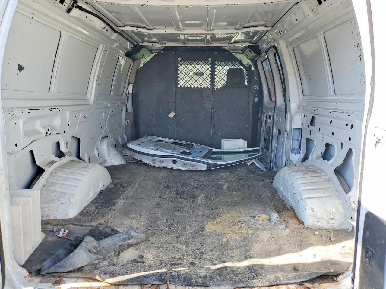 2012 Ford Econoline E350 Super Duty van