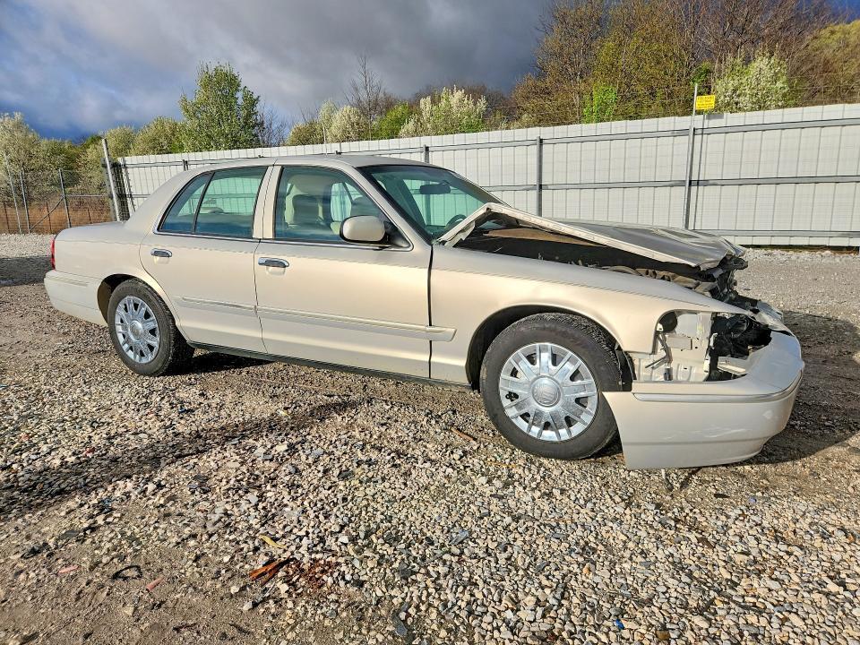 2008 Mercury Grand Marquis gs