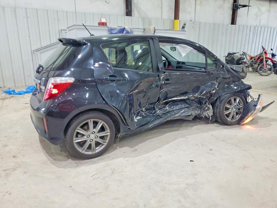2013 Toyota Yaris 5-door se