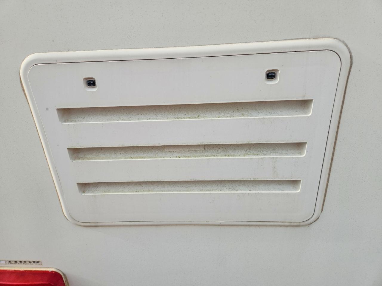 2005 Keystone Laredo Camper