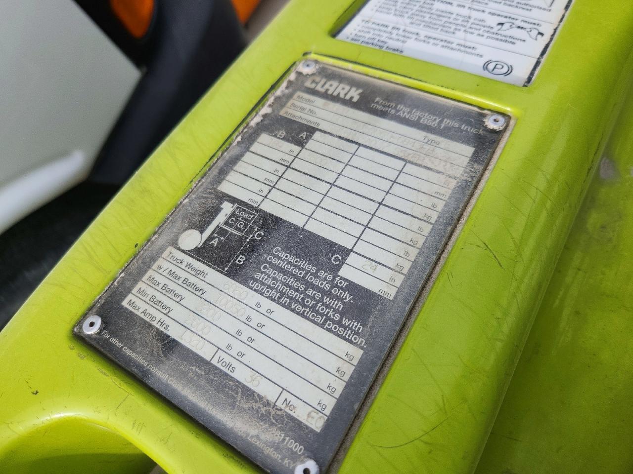 1999 Clark Forklift Forklift Industrial