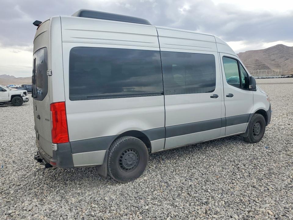 2024 Mercedes-Benz Sprinter 2500