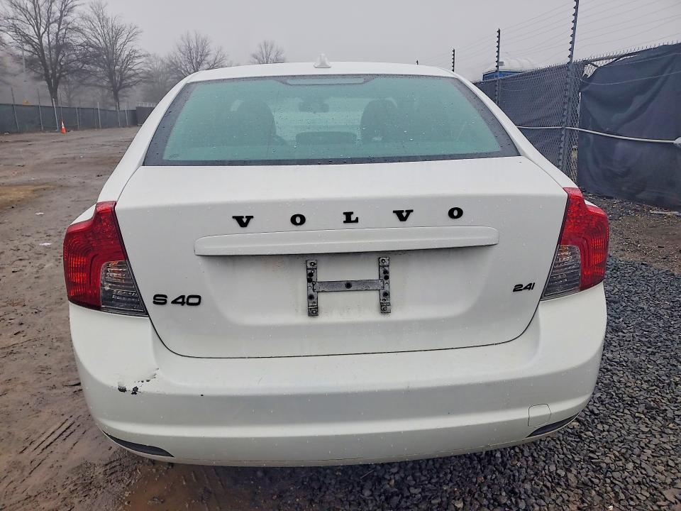 2009 Volvo S40 2.4i