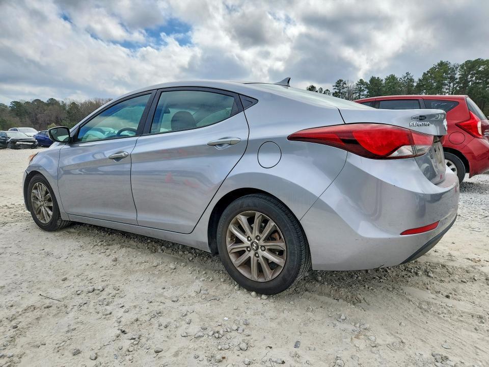 2015 Hyundai Elantra se