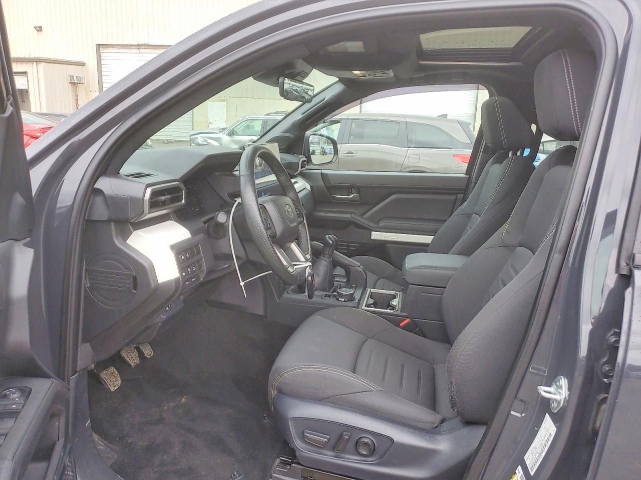 2024 Toyota Tacoma TRD OFF-Road