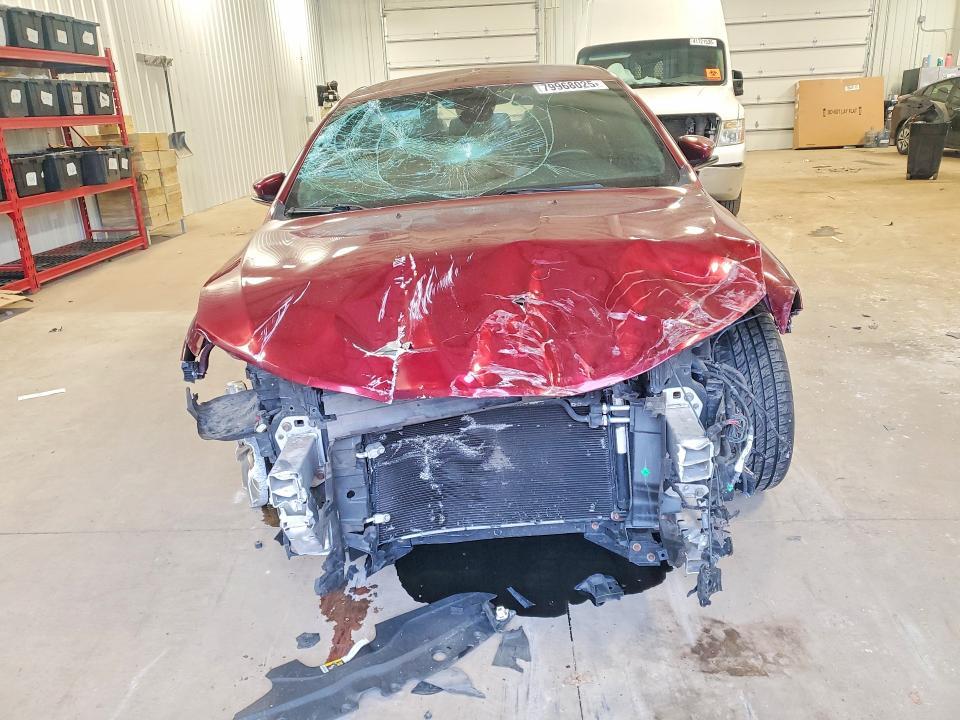 2016 Chrysler 200 s