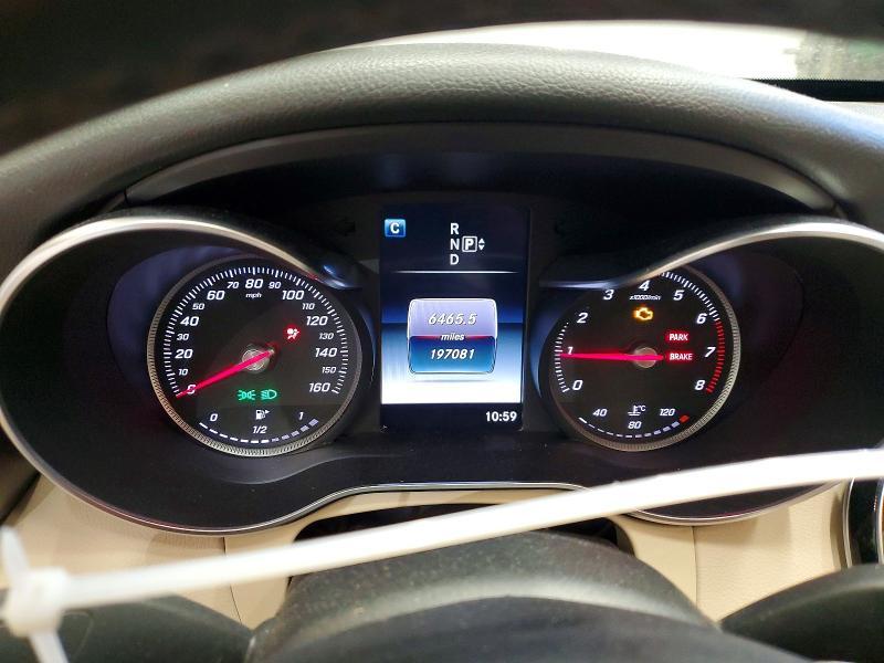 2015 Mercedes-Benz 300 c