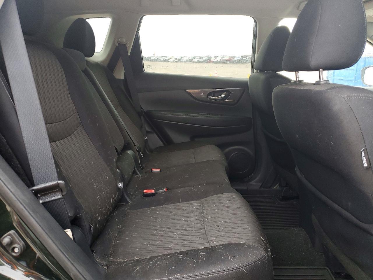 2019 Nissan Rogue sv