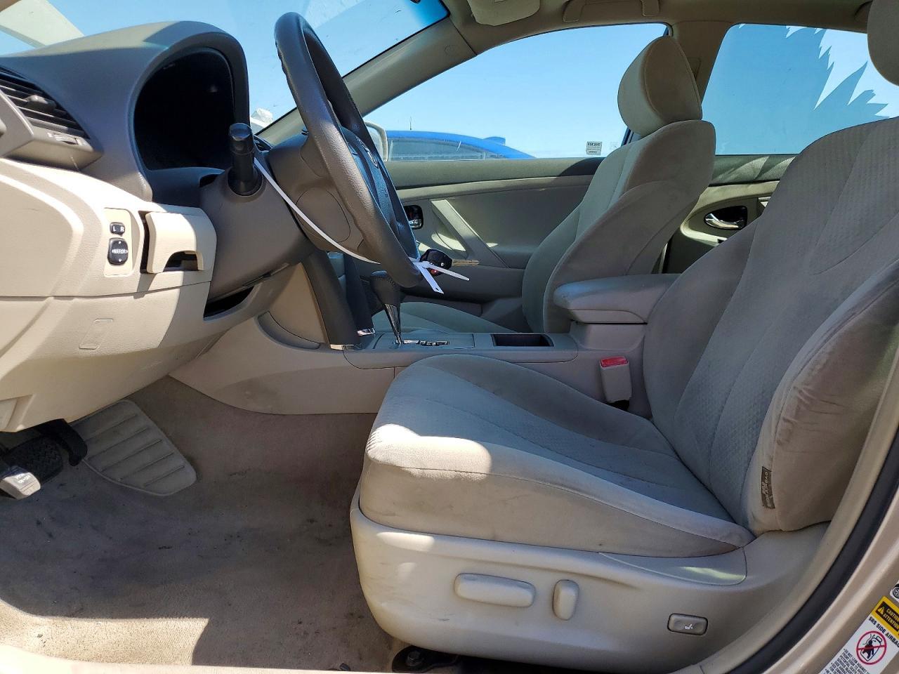 2007 Toyota Camry le