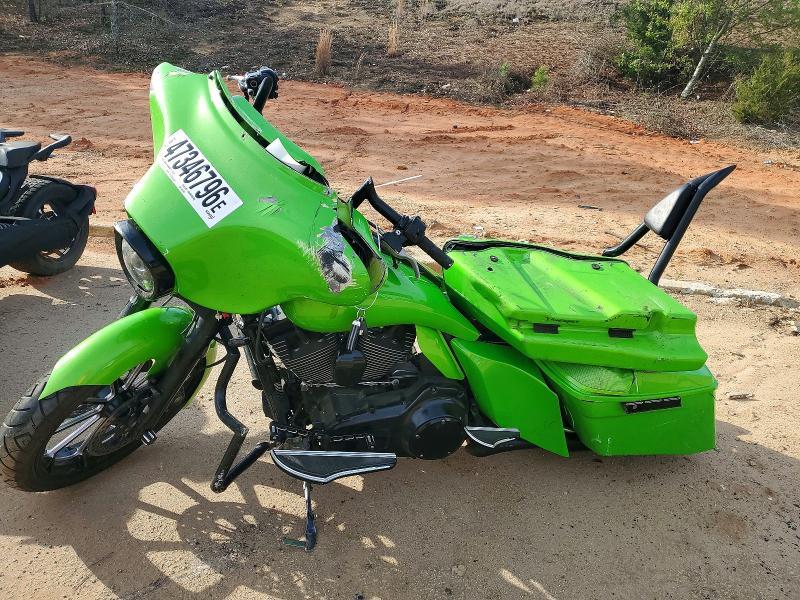 2011 Harley-Davidson Flhx