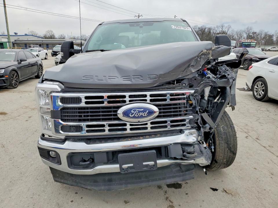 2025 Ford F250 Super Duty