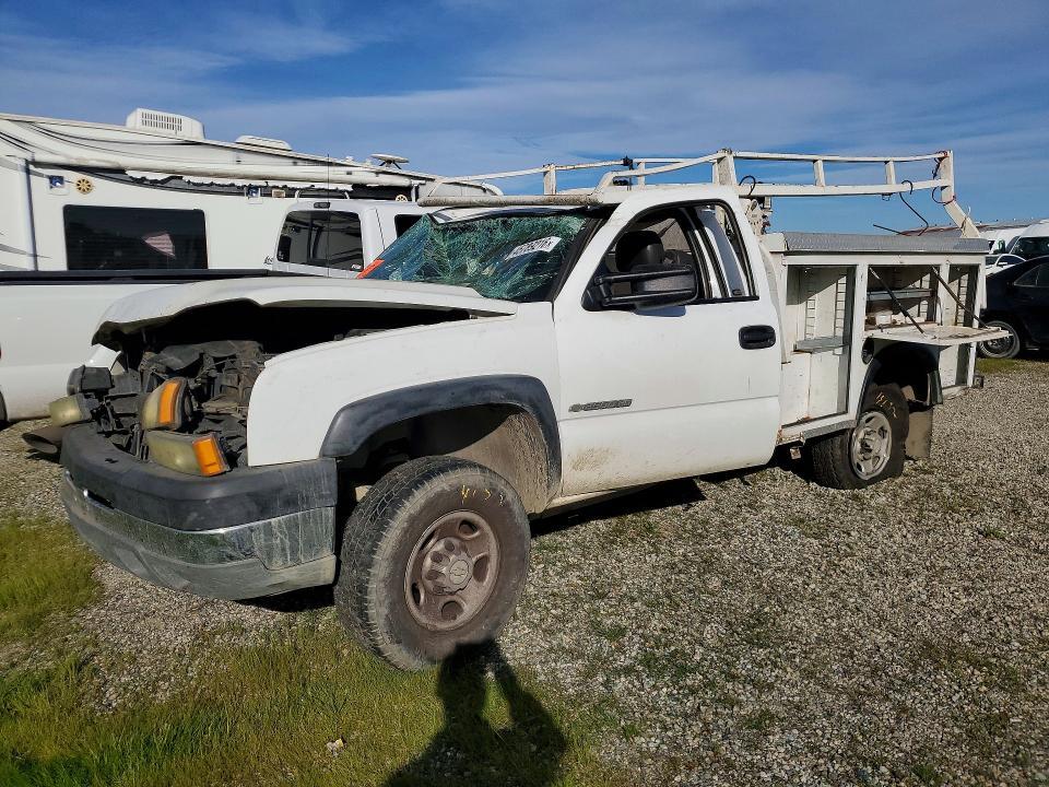 2005 Chevrolet Silverado C2500 Utility / Service Truck