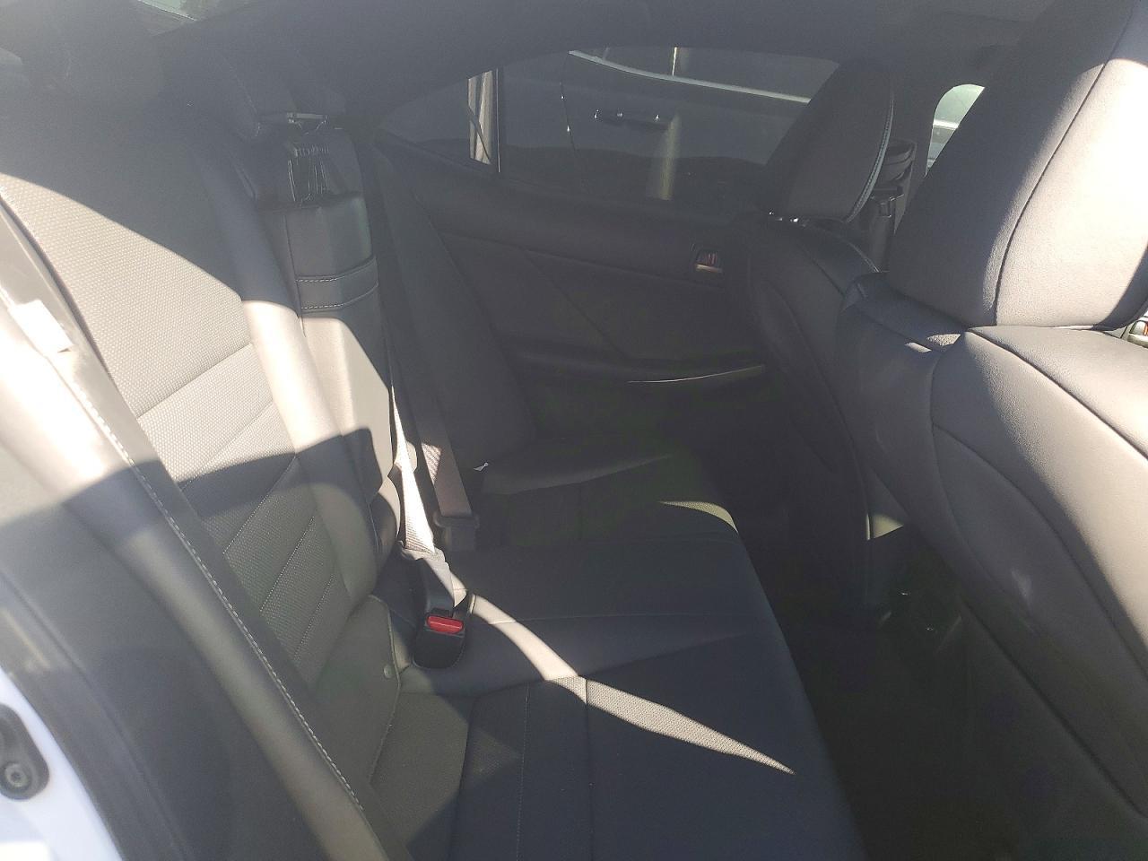 2020 Lexus Is 300 Base