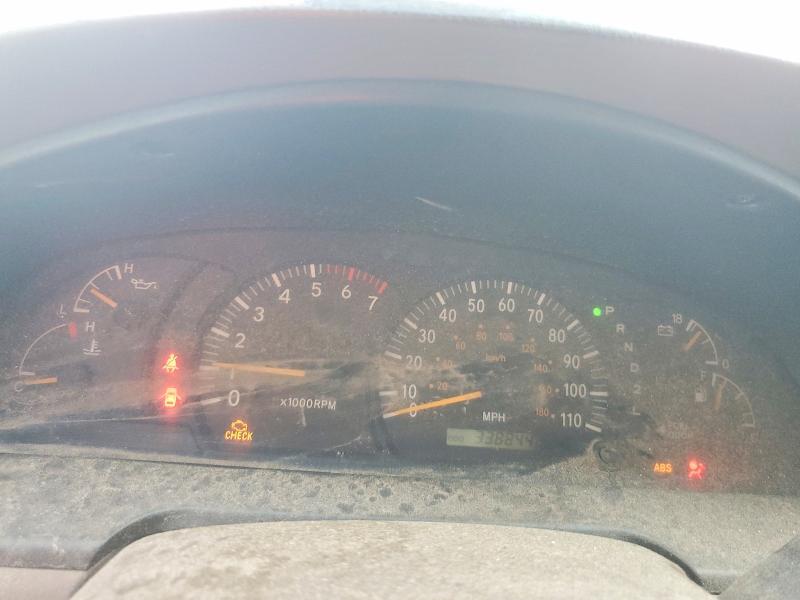 2004 Toyota Tundra SR5