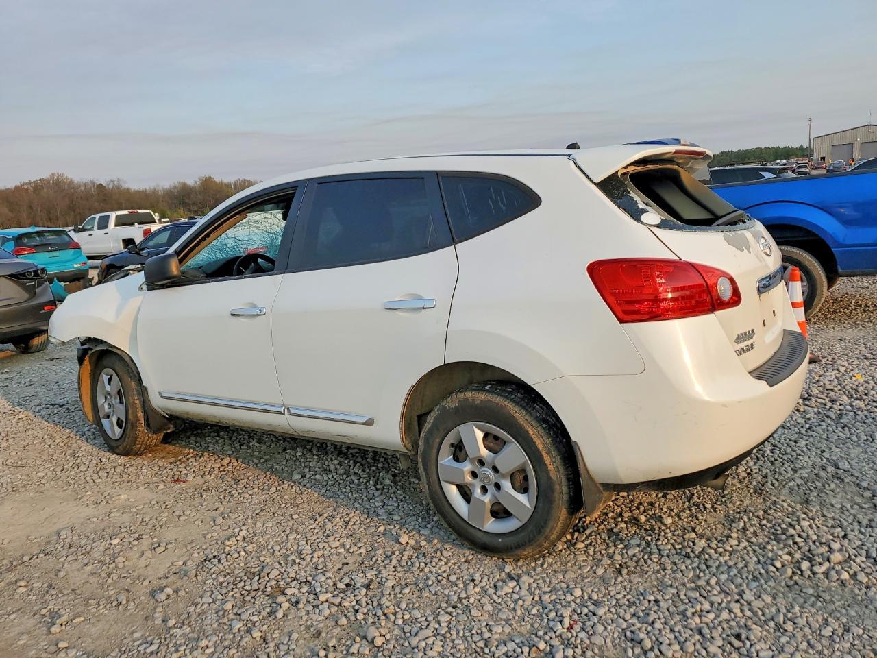 2011 Nissan Rogue s