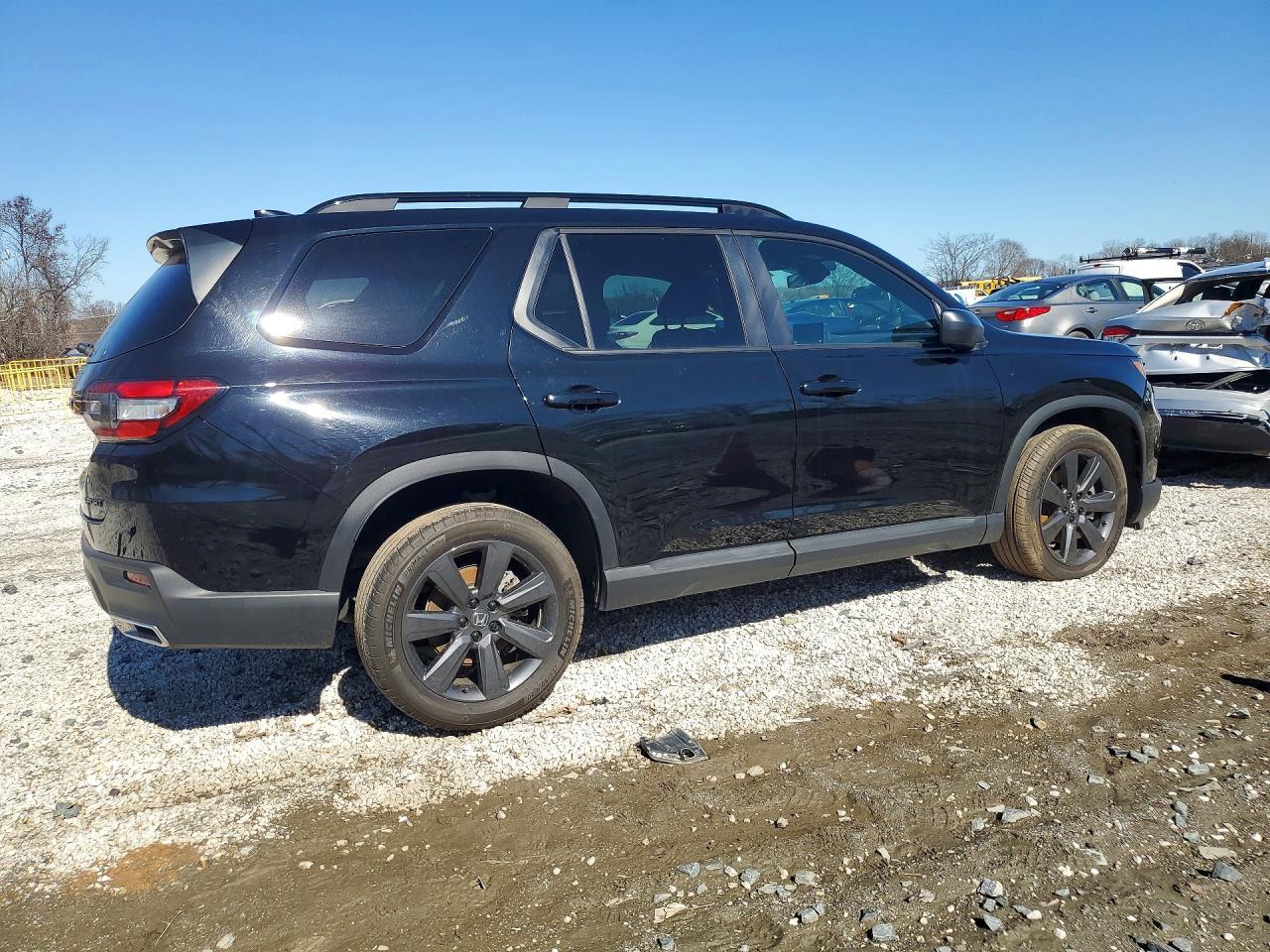 2023 Honda Pilot Sport