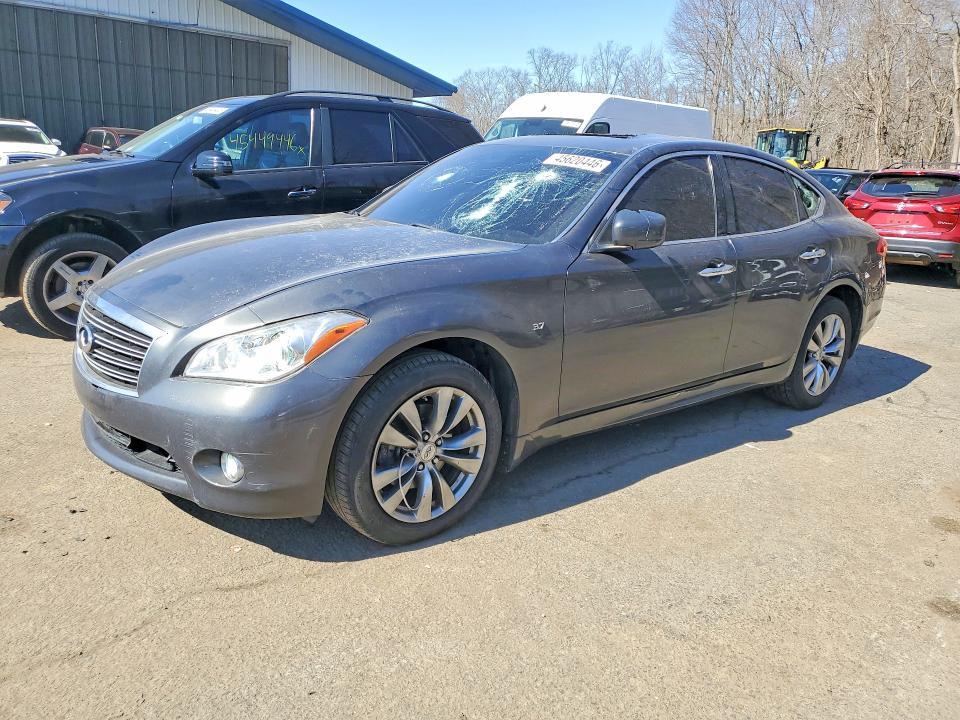 2014 Infiniti Q70 3.7