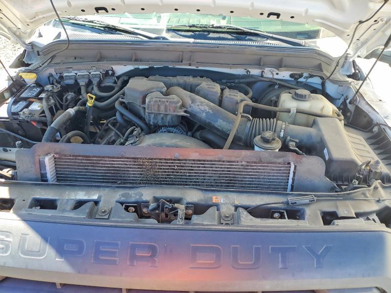 2015 Ford F350 Super Duty Flatbed Truck