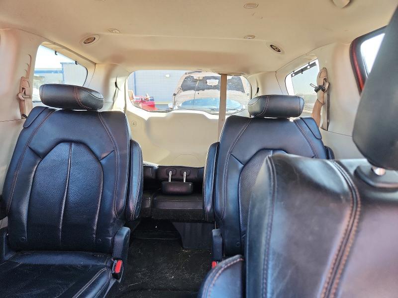 2018 Chrysler Pacifica Touring l