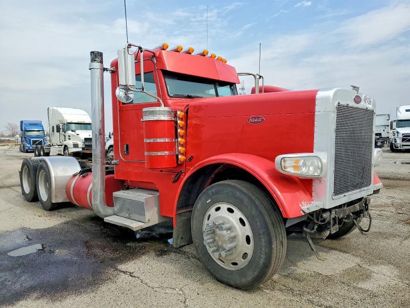 2006 Peterbilt 379 Semi Truck