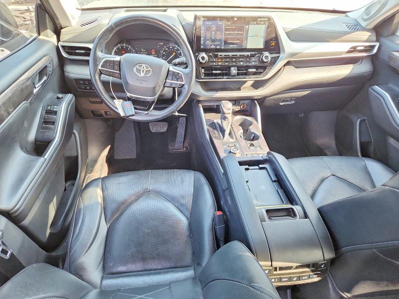 2020 Toyota Highlander Platinum