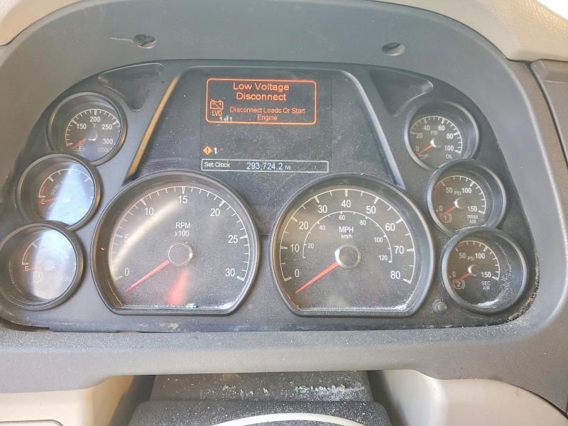 2018 Peterbilt 579 Dump Truck