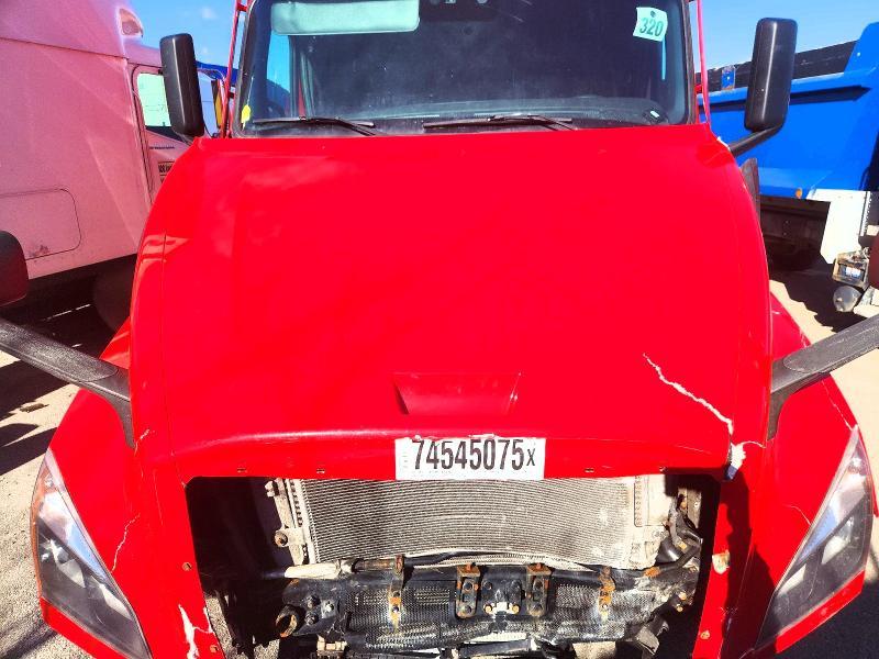 2021 Freigliner 2021 Freightliner Cascadia 126 Semi Truck