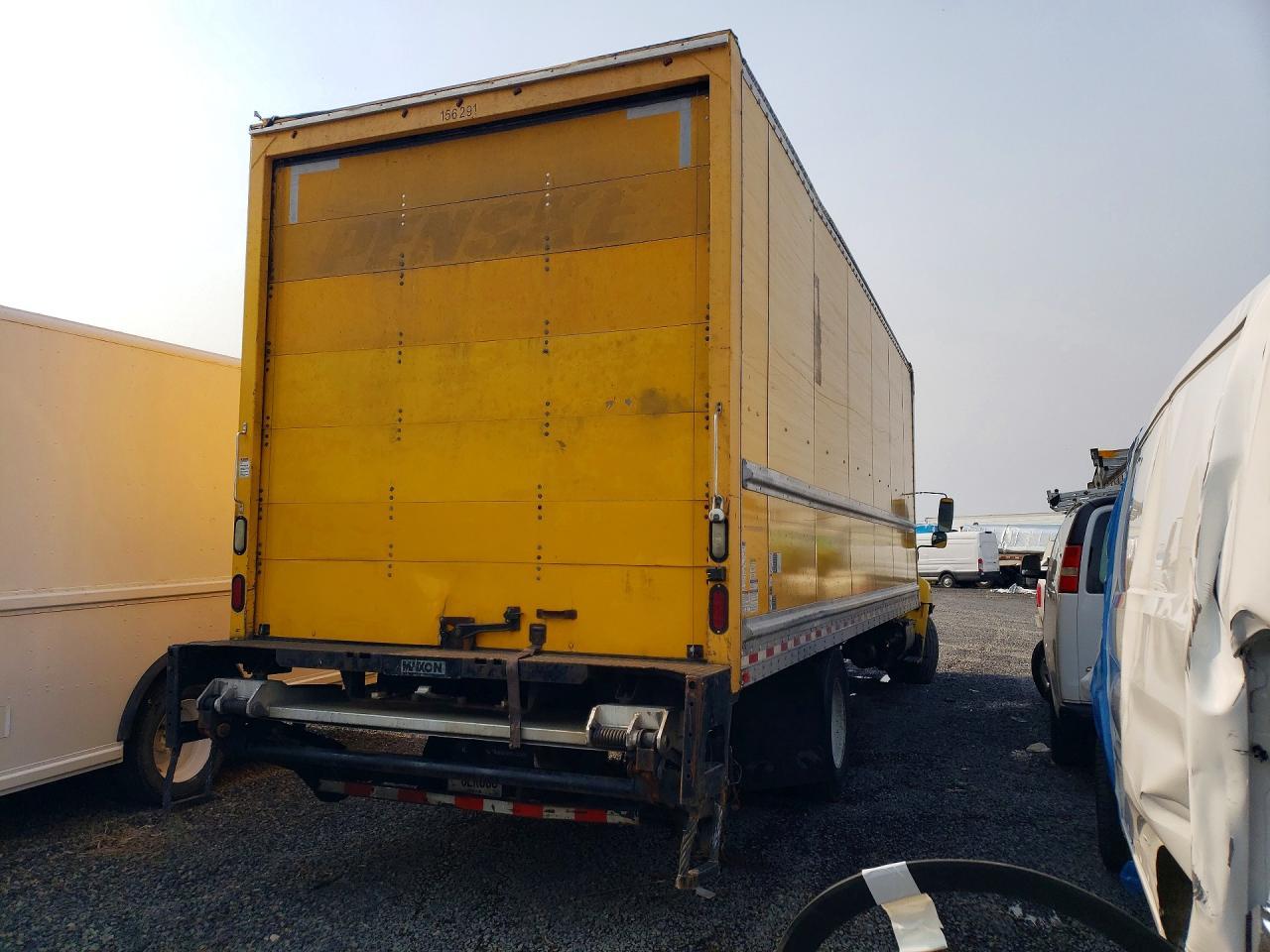 2017 Hino 268A BOX Truck