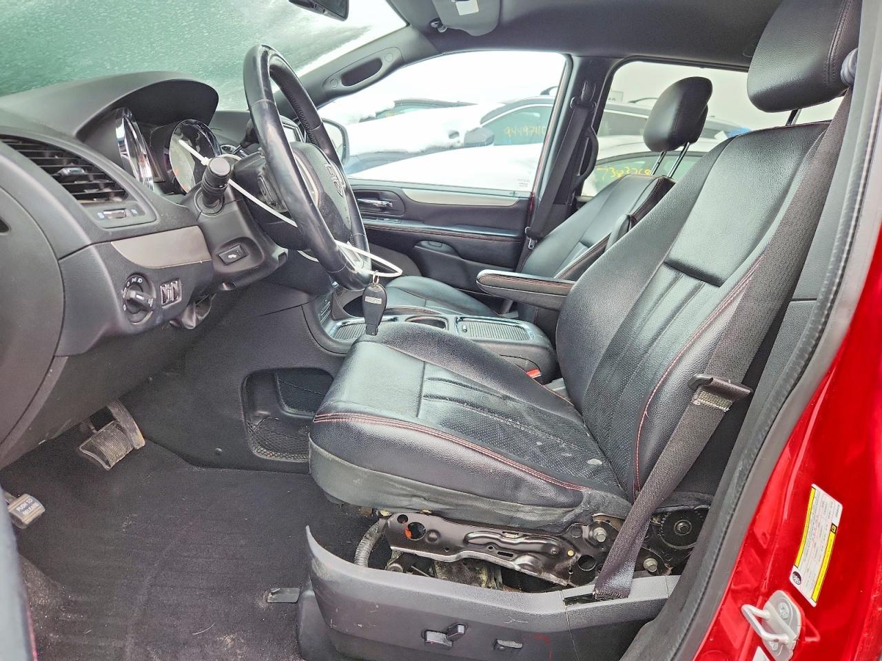 2014 Dodge Grand Caravan r