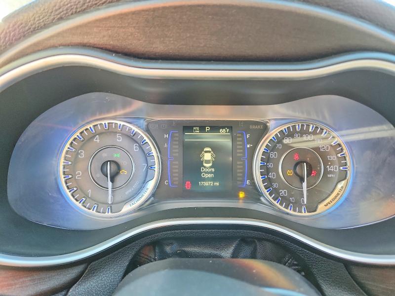 2016 Chrysler 200 Limited
