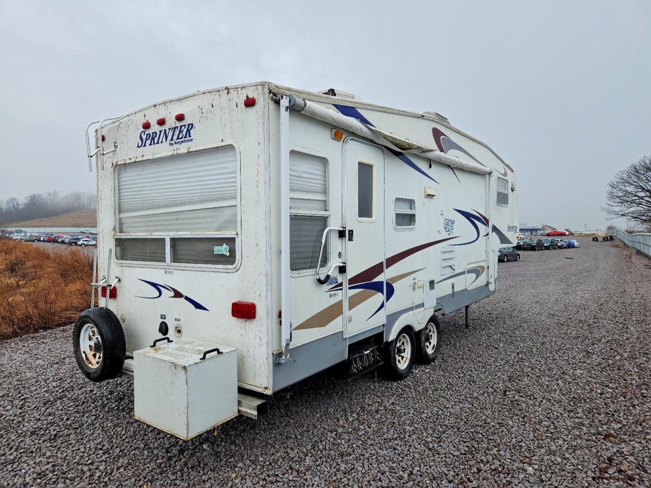 2004 Keystone 2004 Keystone Sprinter Camper