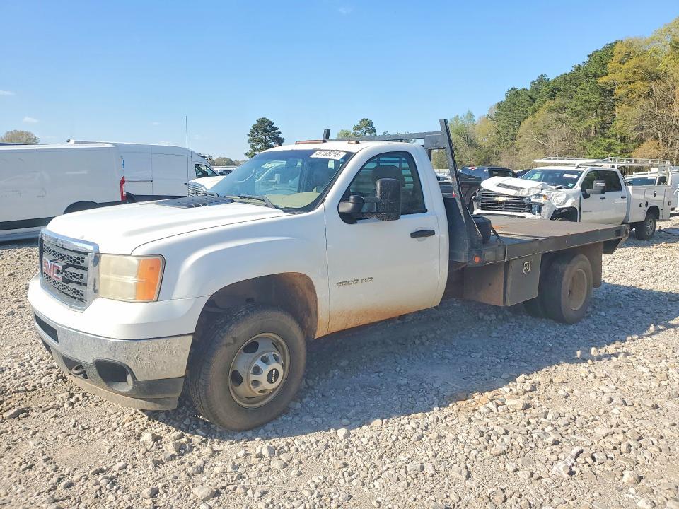 2012 GMC Sierra Flatbed Truck