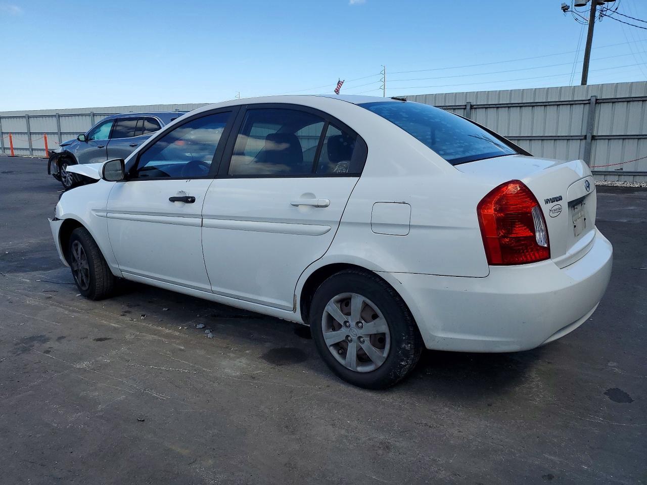 2010 Hyundai Accent gls