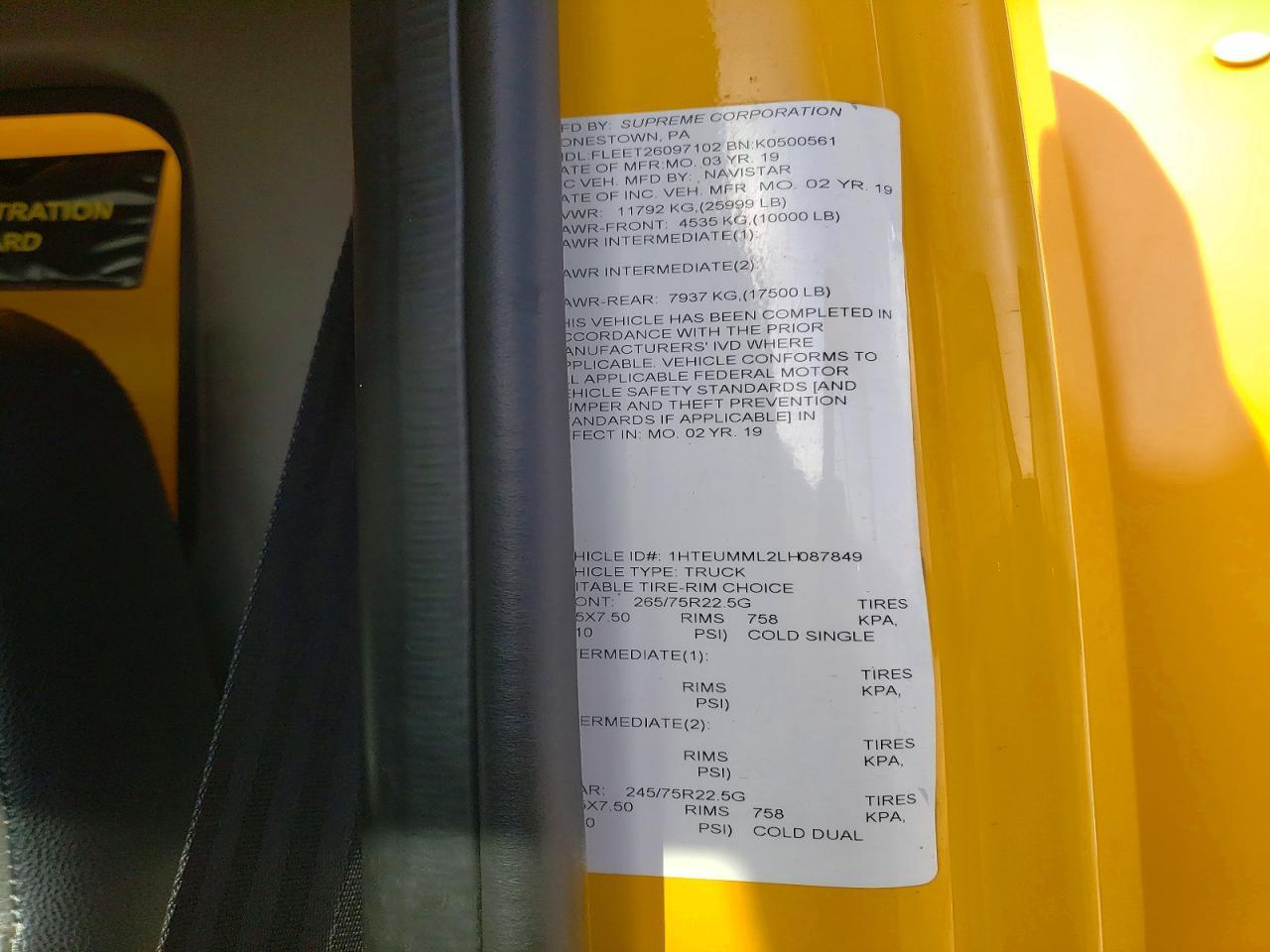 2020 International MV607 BOX Truck