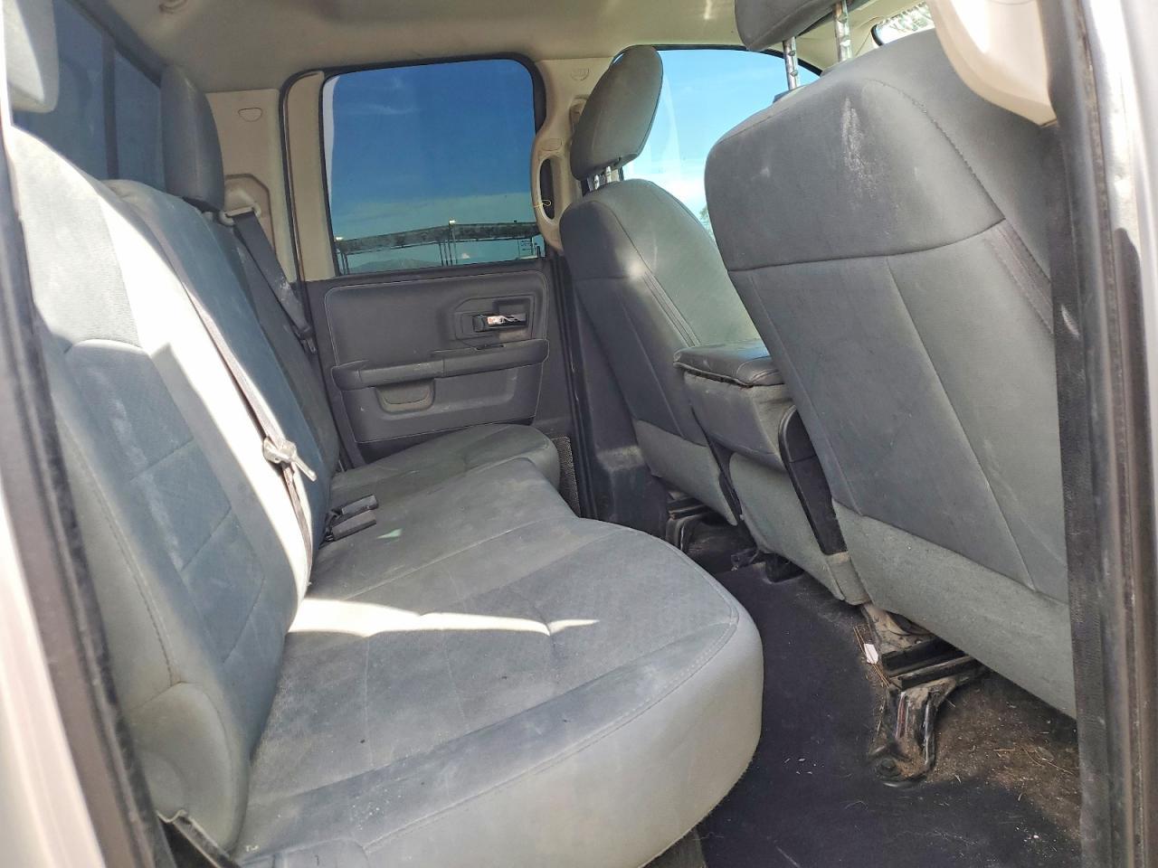 2016 Dodge Ram 1500 slt