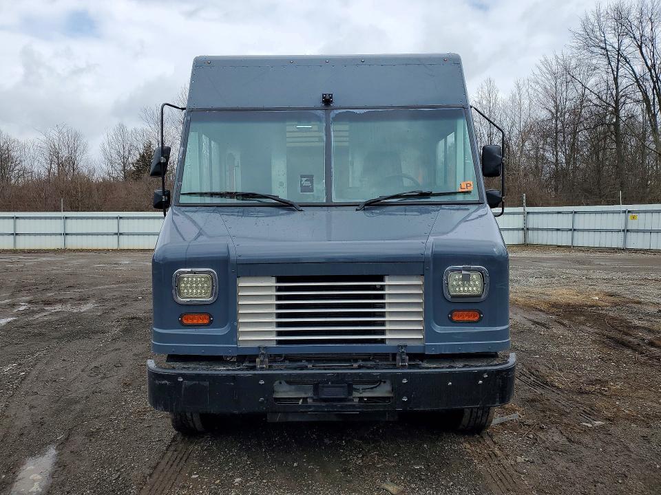 2021 Ford F59 Delivery Truck
