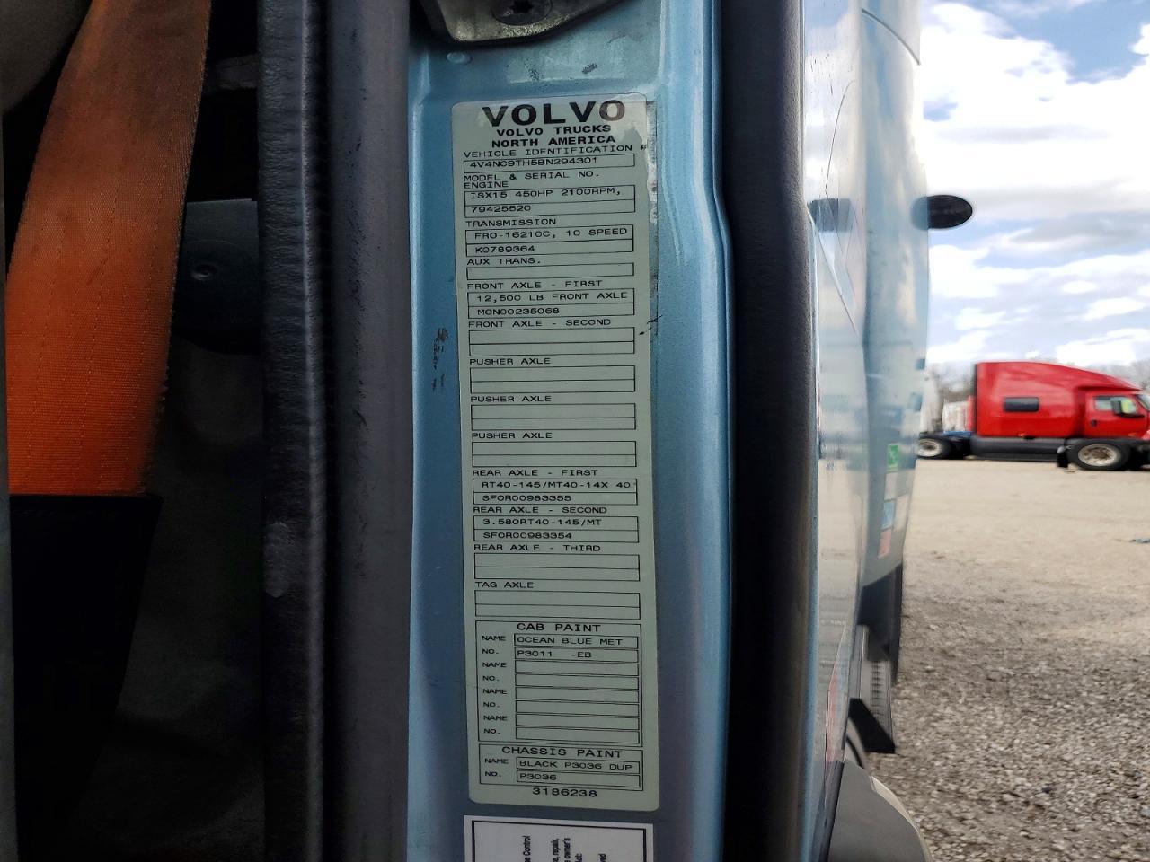 2011 Volvo VN VNL