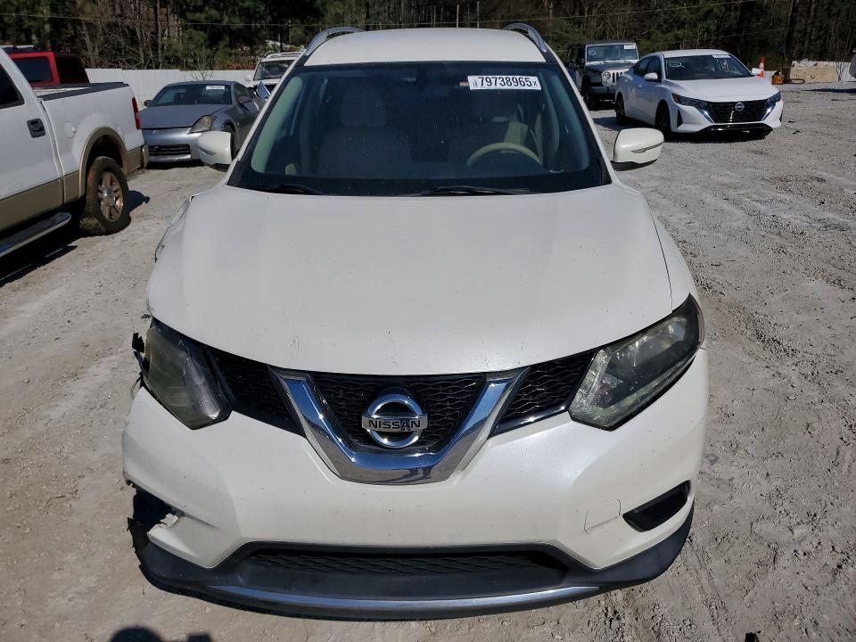 2015 Nissan Rogue sv