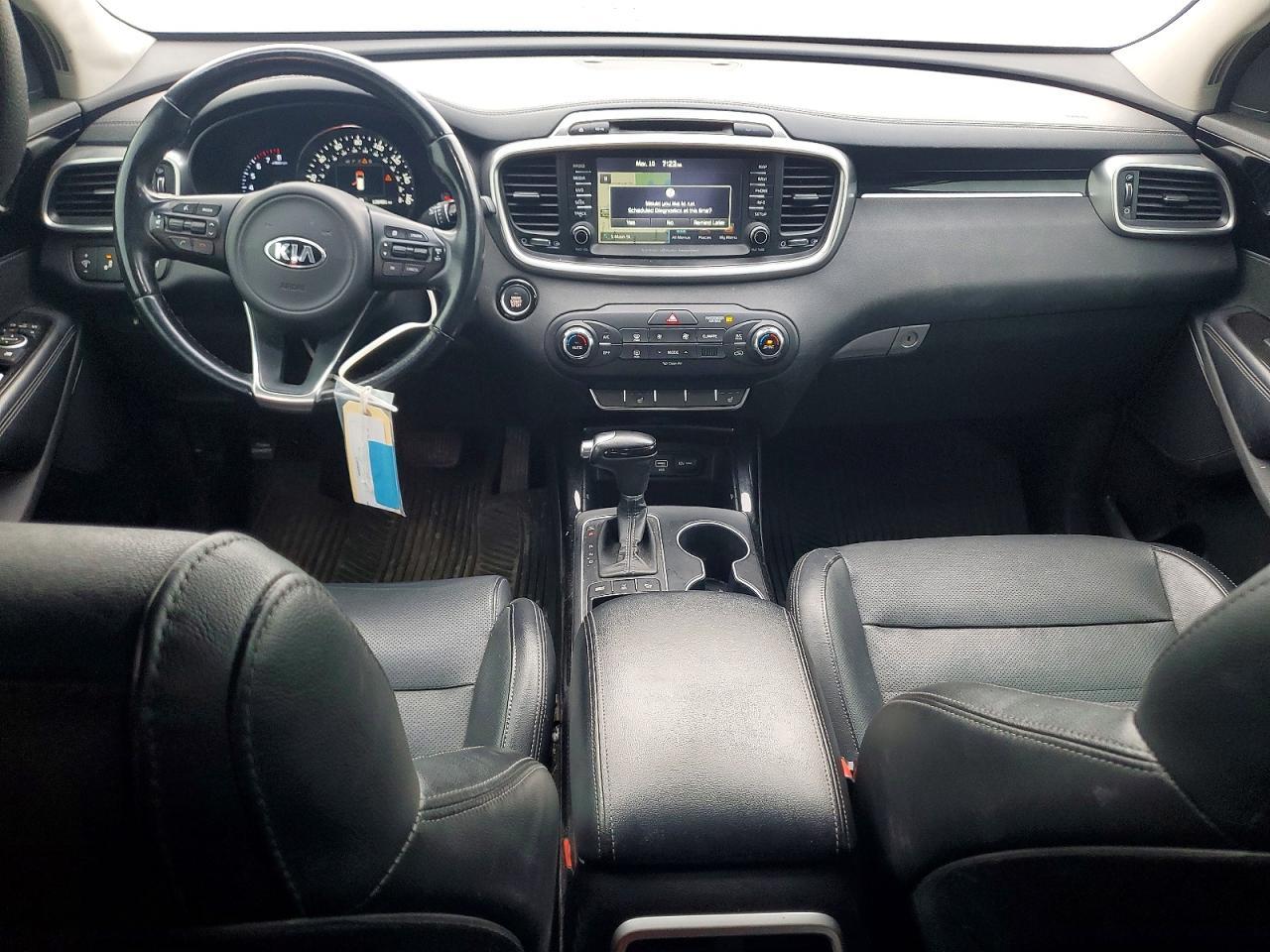 2016 KIA Sorento sx V6