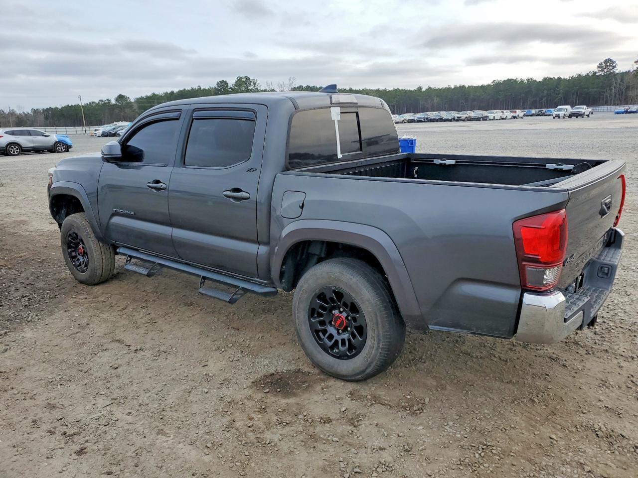 2019 Toyota Tacoma SR5 V6