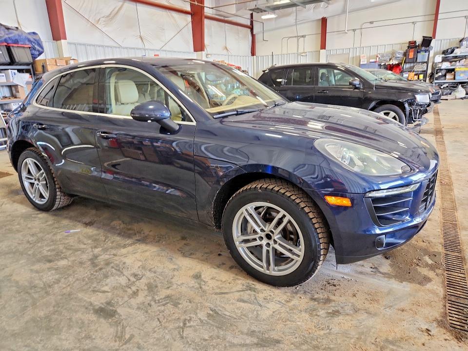 2016 Porsche Macan s