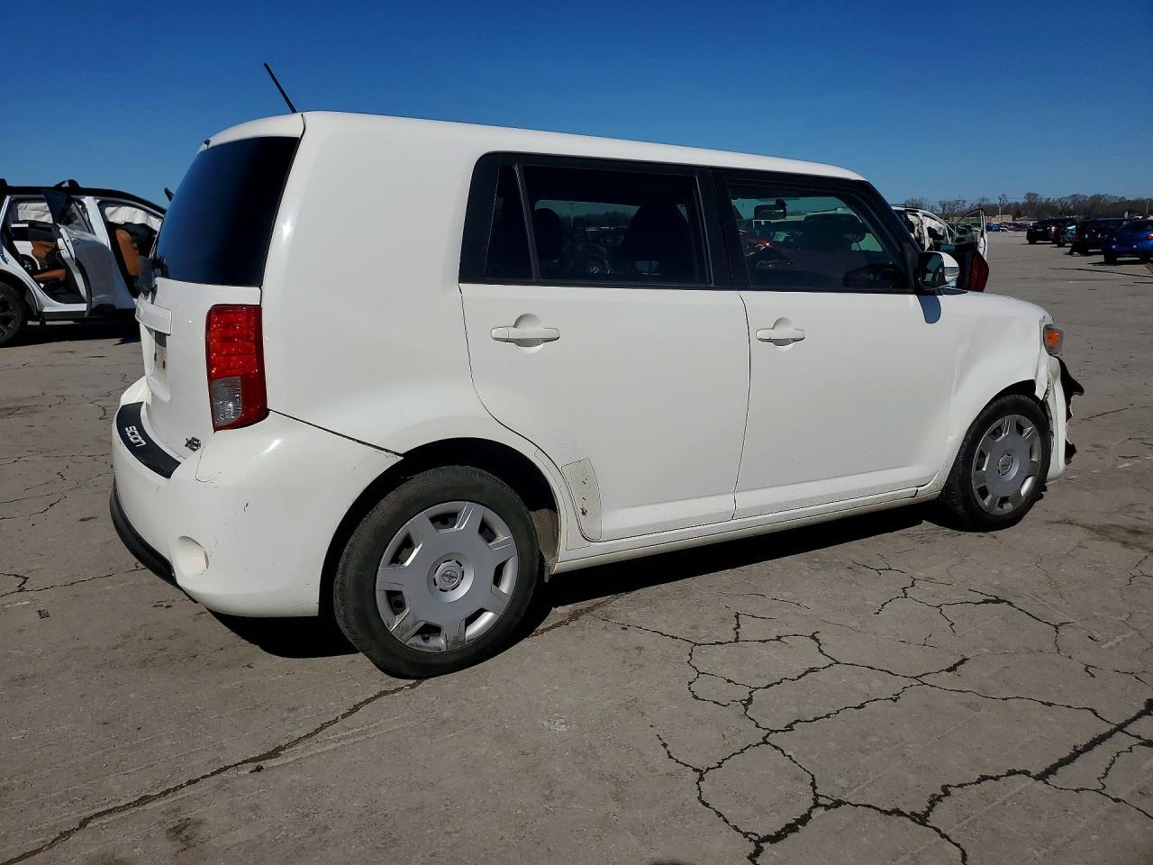2014 Scion Xb Base