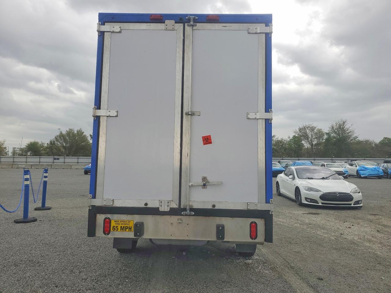 2024 Ford E350 Refrigerated BOX Truck