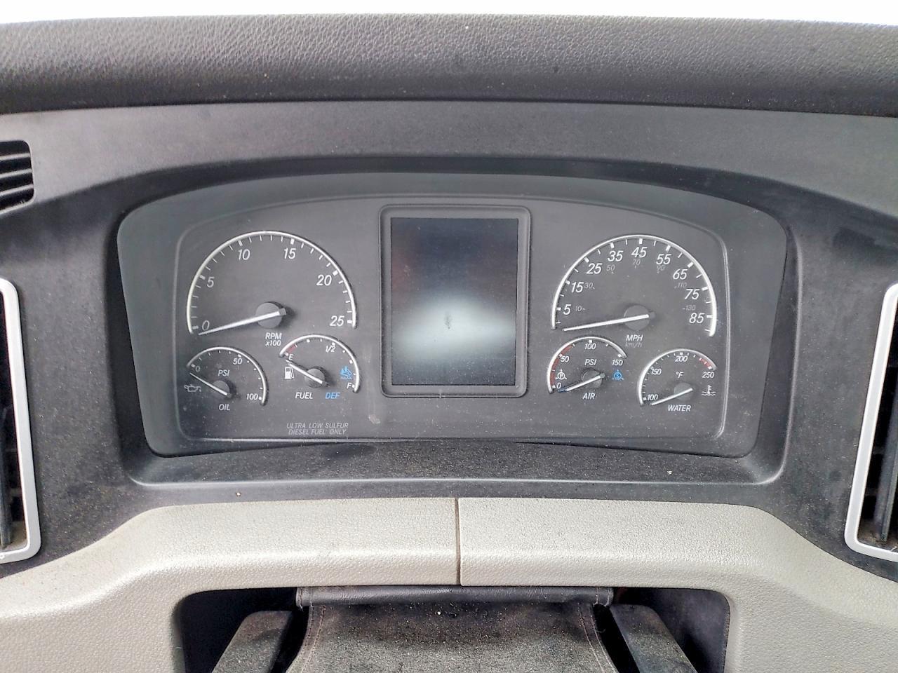 2019 Freightliner Cascadia 1-Semi Truck