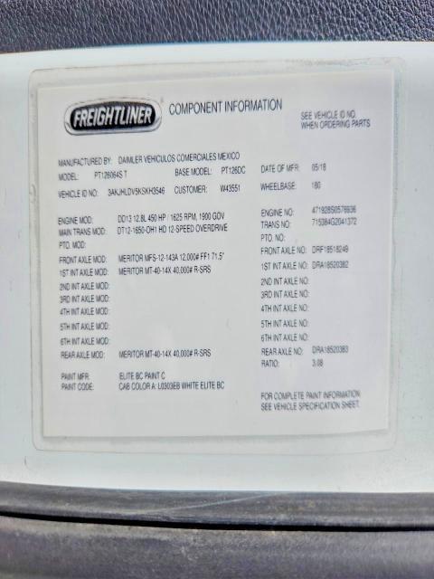 2019 Freightliner Cascadia 126 Semi Truck