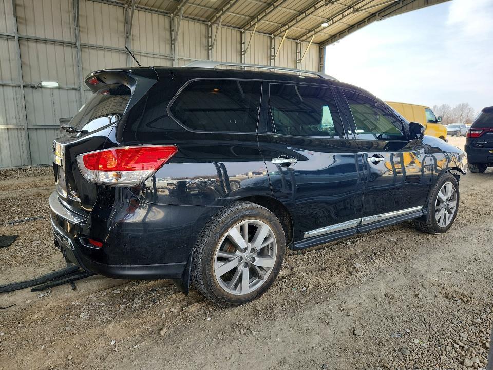 2015 Nissan Pathfinder s