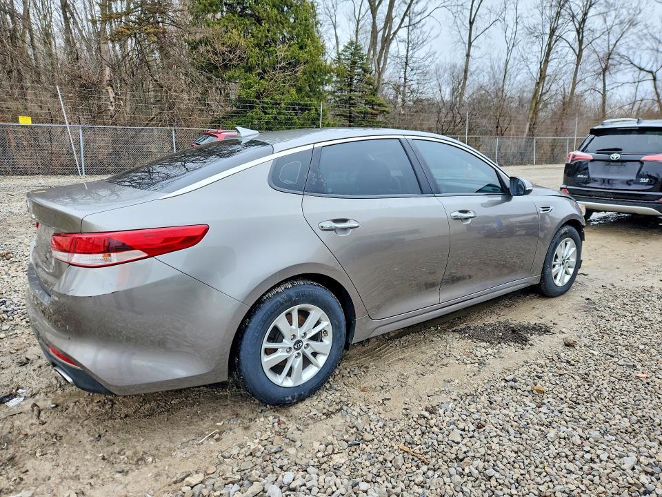 2016 KIA Optima lx